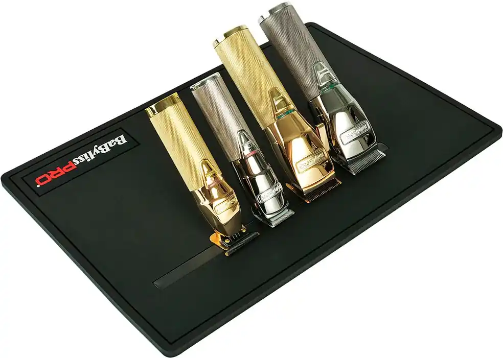 Beliebt BabylissPro MATFX: magnetische Matte für Haarschneidemaschinen